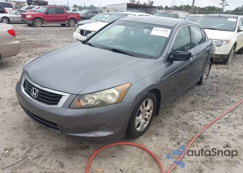 2010 Honda Accord 2.4 Lx-P из США, поврежденный, VIN 1HGCP2F43AA125179